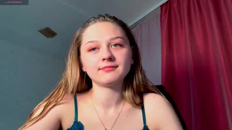 Sasha online show from 09-27-25, 01:38