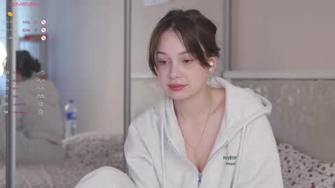 Nicole online show from 06-07-26, 05:00