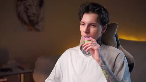 Rick online show from 10-20-25, 07:03