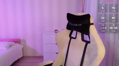 Snapshot of chilly__willy chatting on 01-13-26, 04:29 Mark online show from 01-13-26, 04:29