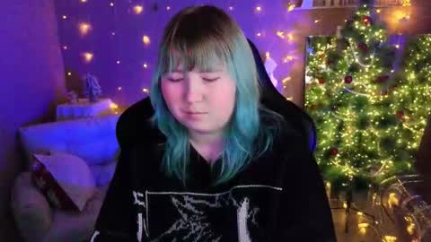 Snapshot of chimberwol chatting on 01-15-26, 02:49 Chim-Chim online show from 01-15-26, 02:49