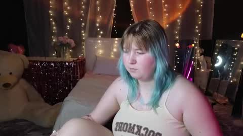 Snapshot of chimberwol chatting on 02-26-26, 08:57 Chim-Chim online show from 02-26-26, 08:57