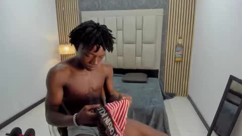 chimi88 online show from 10-06-25, 11:51