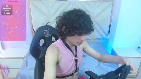 chipi_tay online show from 09-21-25, 11:45