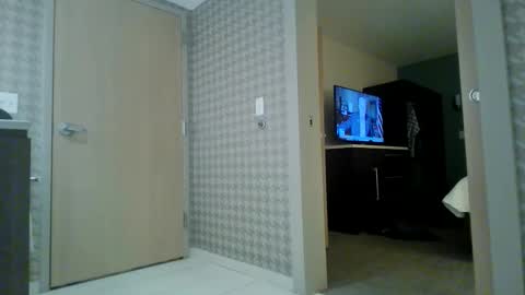 chippy70 online show from 11-10-25, 08:13