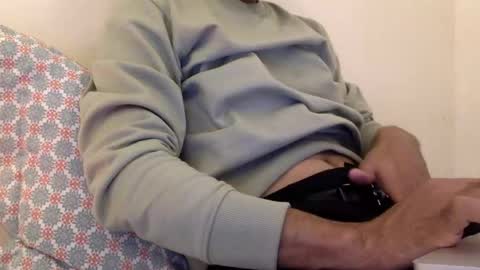 Snapshot of chirumiru123 chatting on 02-01-26, 11:03 chirumiru123 online show from 02-01-26, 11:03