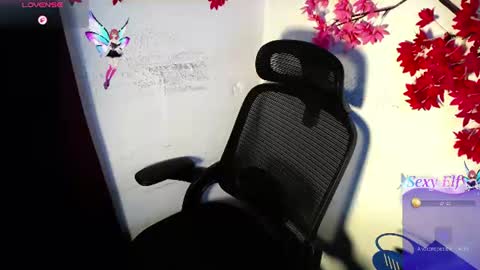 Snapshot of chleo_rosse chatting on 07-21-26, 04:53 chleo_rosse online show from 07-21-26, 04:53