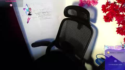 Snapshot of chleo_rosse chatting on 07-22-26, 03:04 chleo_rosse online show from 07-22-26, 03:04