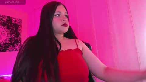 Snapshot of chloe__11 chatting on 10-28-25, 05:59 chloe online show from 10-28-25, 05:59