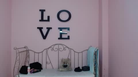 Snapshot of chloe_adams_x chatting on 02-05-26, 03:00 Cloe online show from 02-05-26, 03:00