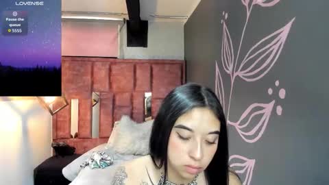 Snapshot of chloe_adamsa__ chatting on 10-06-25, 07:44 CHLOE online show from 10-06-25, 07:44