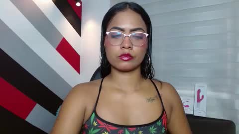 Abby 19 years online show from 09-15-25, 05:46