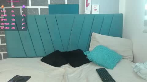 Abby 19 years online show from 12-04-25, 07:11