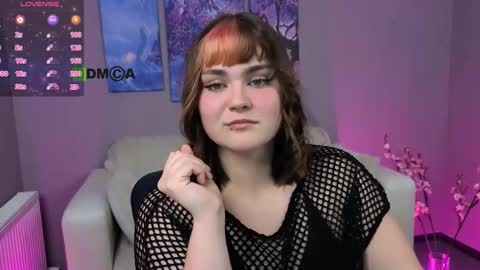 Snapshot of chloe_chery chatting on 11-09-25, 09:13 chloe_chery online show from 11-09-25, 09:13