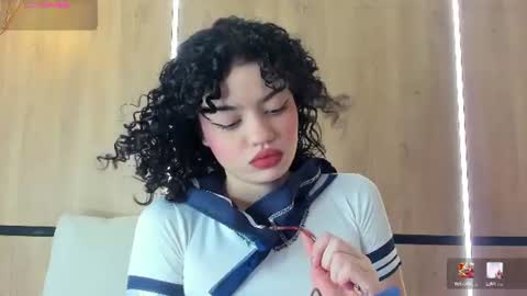 chloe online show from 07-10-26, 11:35