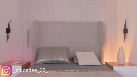 Chloe online show from 01-07-26, 12:07