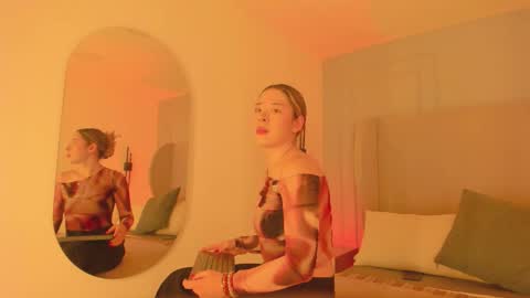 Chloe online show from 03-12-26, 12:22