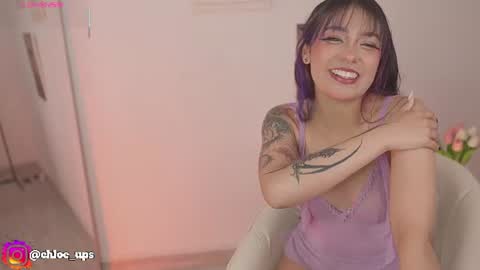 Chloe  online show from 06-12-26, 06:45