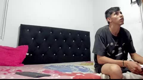 Snapshot of chloe_evanx_ chatting on 02-11-25, 02:25 Chloe Evanx  online show from 02-11-25, 02:25