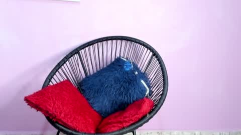 chloe online show from 01-03-25, 04:27