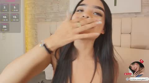 Snapshot of chloe_morgans chatting on 03-09-25, 01:14 chloe online show from 03-09-25, 01:14