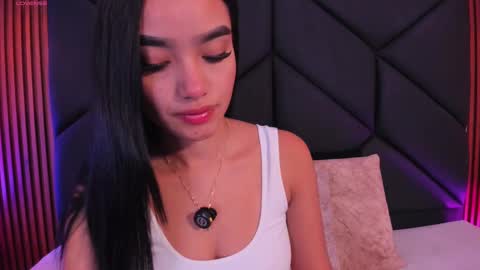 Snapshot of chloe_morgans chatting on 09-23-25, 11:24 chloe online show from 09-23-25, 11:24