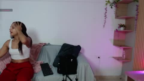 chloe_peach_ online show from 05-21-26, 12:12