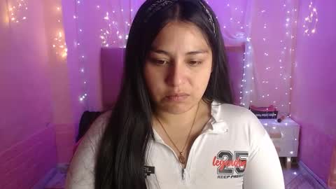 chloe_smith5 online show from 10-10-25, 01:21