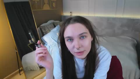 Snapshot of chloe_sunny chatting on 05-30-26, 02:14 Chloe online show from 05-30-26, 02:14