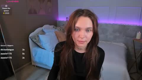Snapshot of chloe_sunny chatting on 07-09-26, 06:39 Chloe online show from 07-09-26, 06:39