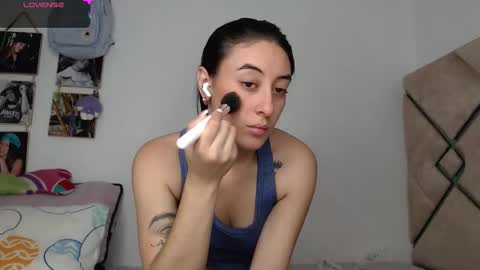 Chloe  online show from 10-29-25, 09:16