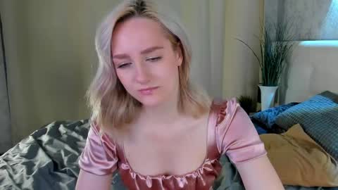 Chloe Deccker online show from 05-23-26, 01:22
