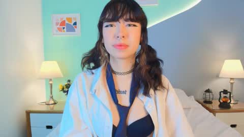 chloeesky online show from 10-13-25, 03:12