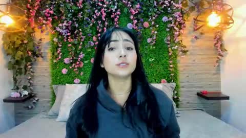 Chloe online show from 01-10-26, 02:57