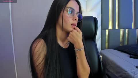  Chloe Harper  online show from 04-19-26, 06:10