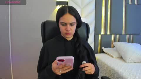 Snapshot of chloeharper_ chatting on 07-08-26, 11:48 Chloe Harper online show from 07-08-26, 11:48