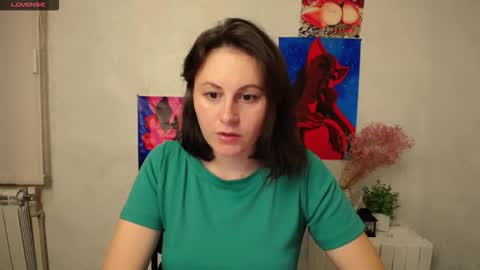 Snapshot of chloejill_ chatting on 10-16-25, 12:17 Chloe online show from 10-16-25, 12:17