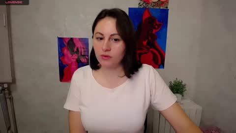 Snapshot of chloejill_ chatting on 10-25-25, 03:03 Chloe online show from 10-25-25, 03:03