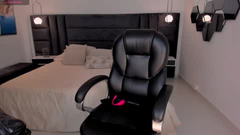 Chloe  OF chloemanson online show from 12-16-24, 09:52