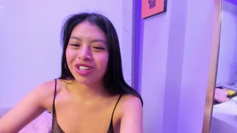 Snapshot of chloemartini_ chatting on 03-12-26, 03:23 ChloeSignup For Free Join my Fan Club online show from 03-12-26, 03:23