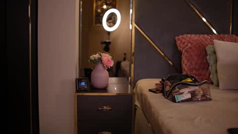 Snapshot of chloemin_ chatting on 02-17-26, 08:44 chloemin_ online show from 02-17-26, 08:44