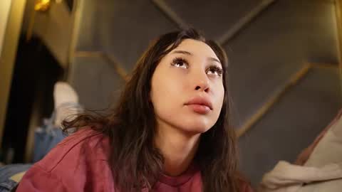 Snapshot of chloemin_ chatting on 03-03-26, 09:37 chloemin_ online show from 03-03-26, 09:37