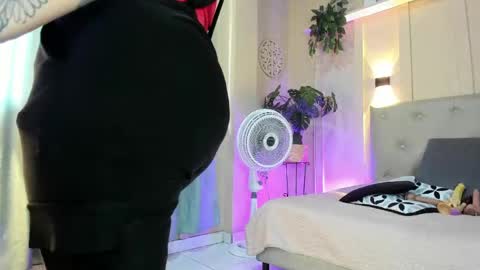 Chloe rosse online show from 04-12-26, 01:05