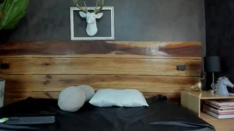 .. Chloe .. online show from 01-08-26, 02:58