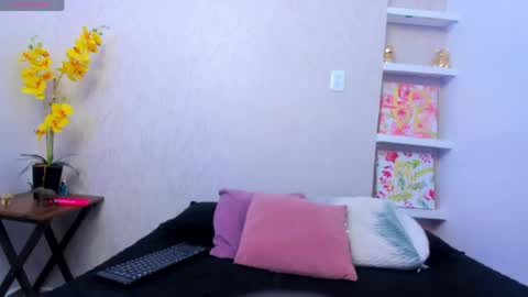 Chloe  online show from 05-05-26, 07:55