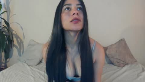 ChloeTurner  online show from 02-02-25, 03:39