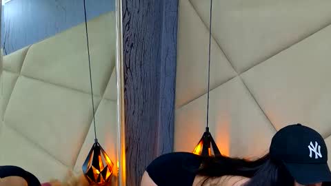 Snapshot of chloevee chatting on 11-28-25, 06:16 Chloe Vee online show from 11-28-25, 06:16