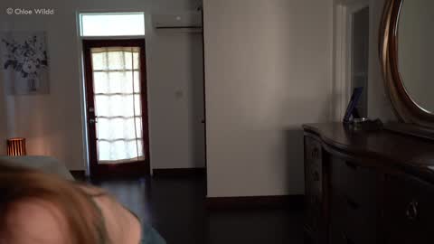 Snapshot of chloewildd chatting on 02-21-26, 07:59 Chloe online show from 02-21-26, 07:59