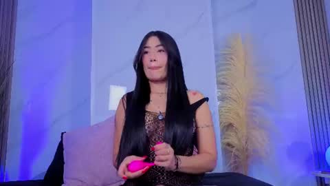 Snapshot of chlooee_ chatting on 07-19-26, 02:04 Chlooe online show from 07-19-26, 02:04