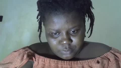 Snapshot of choclate_goddess chatting on 07-07-26, 02:25 Paula online show from 07-07-26, 02:25